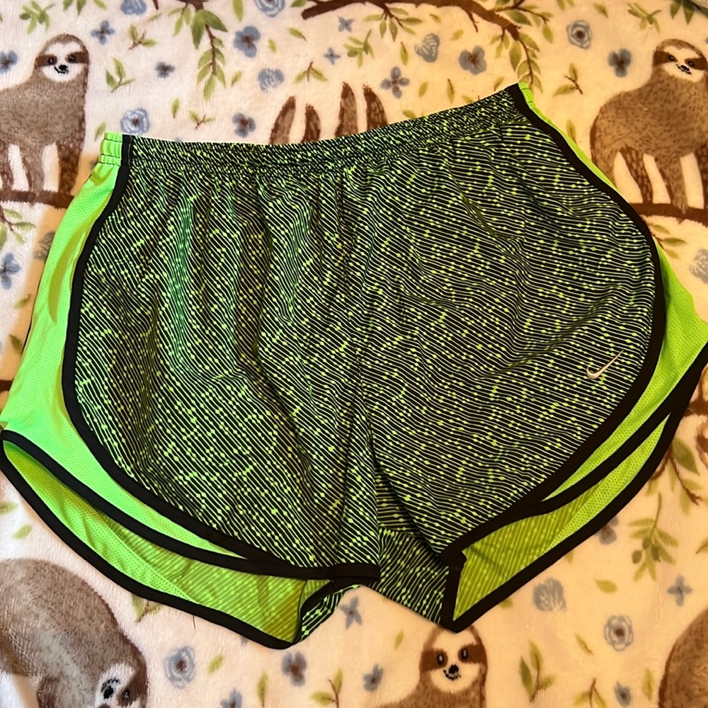NIKE DRY FIT